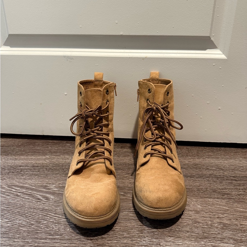 Time and Tru Light Brown Lace-Up Boots